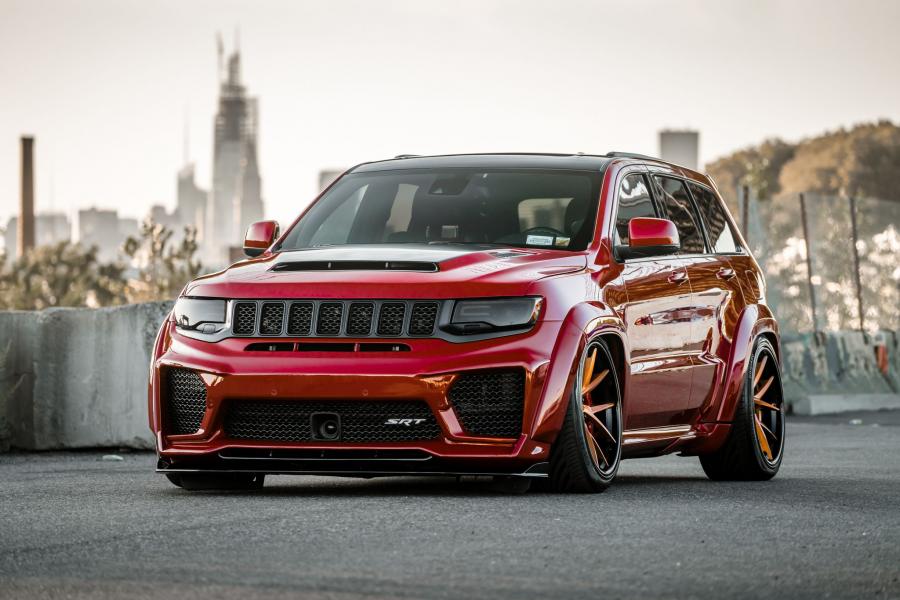 Jeep Grand Cherokee SRT8 on Ferrada Wheels (USF02) 2019 года  (фото 1 из 32)